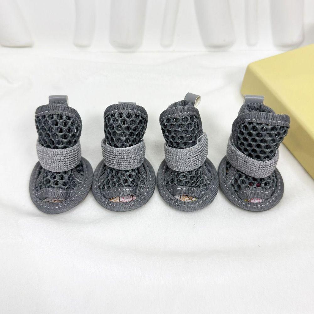 4Pcs/Set Soft Summer Dog Shoes Non-Slip Dog Paw Protector Mesh Foot Covers Dogs Accessories