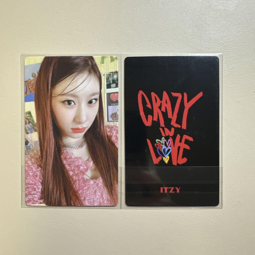 

[USED] ITZY Crazy in Love AppleMusic Chaeryeong Trading Card