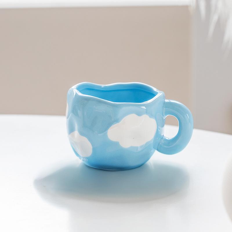 

Креативная и свежая подглазурная цветная расписанная вручную кофейная чашка с изображением белого облака 200-400ml синий