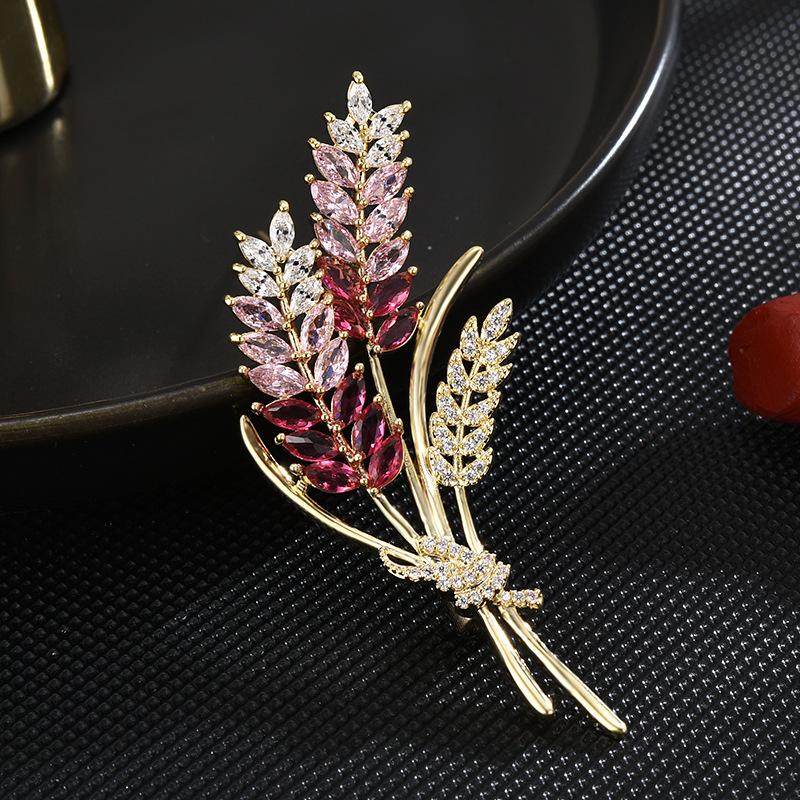 Senior Brooches Flower Leaf Brooch Pins for Women Suit Pendant  Fashion Brooches Jewelry