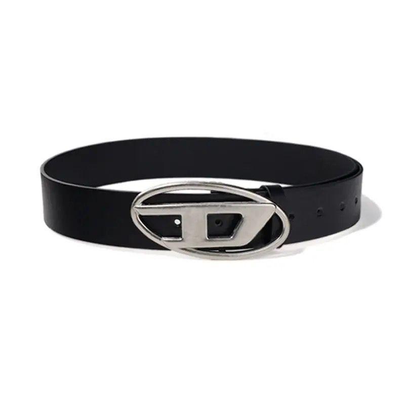 2024 D Contemporary Buckle Womens Belt With Decorative Metal Snap For Effortless Style