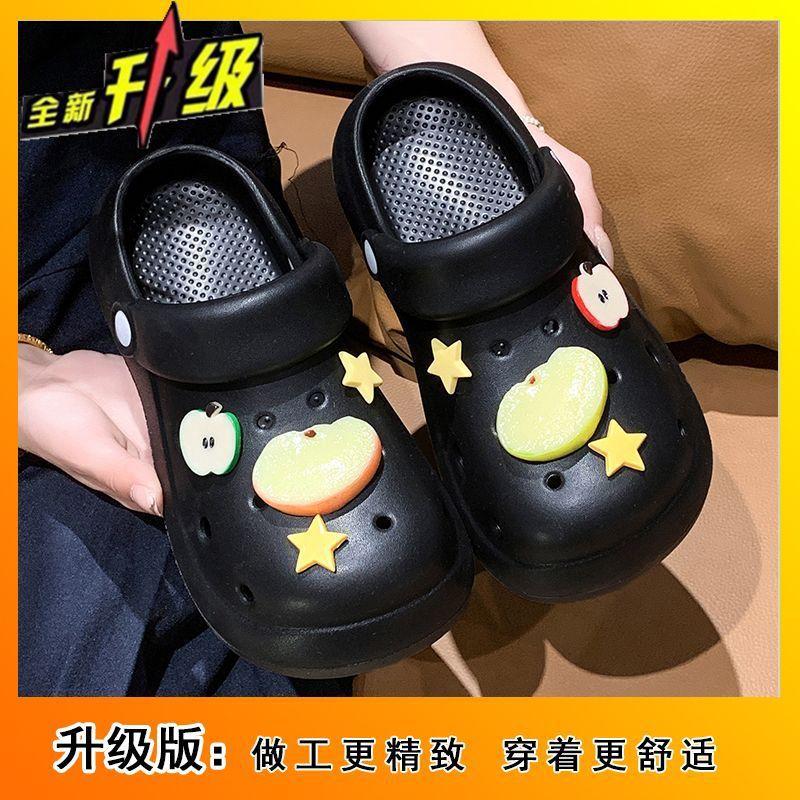 High-value non-slip cartoon cute thick-soled hole shoes for women's wear 2025 new summer soft-soled cool slippers for women