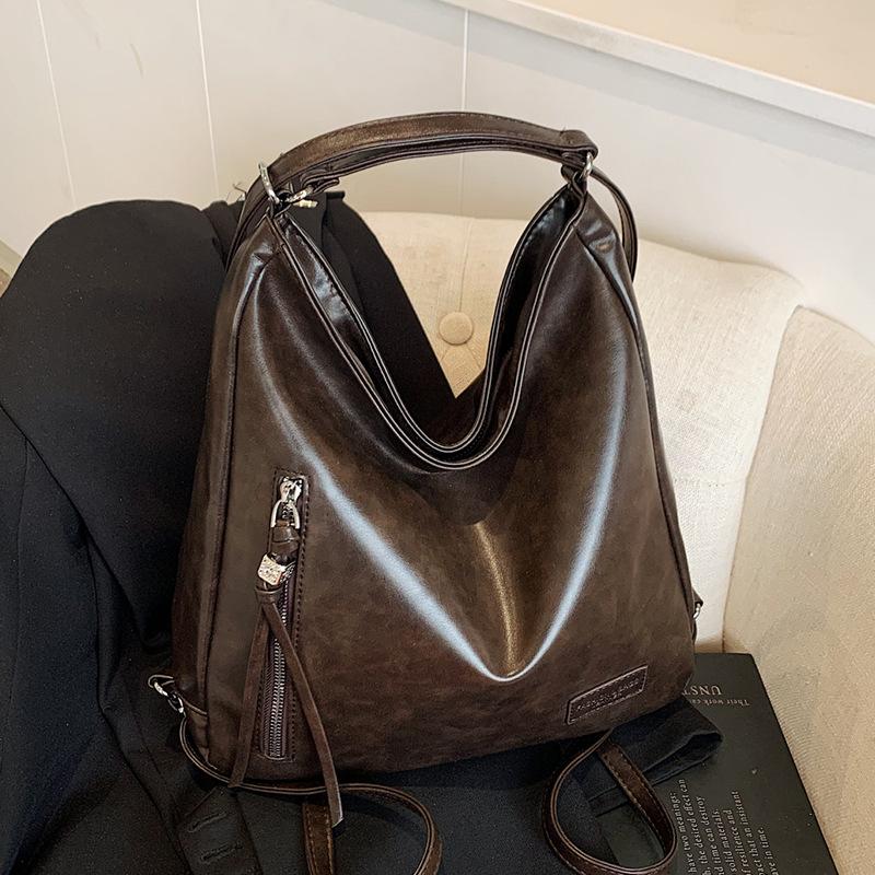 Retro Bag Large Capacity Leather Bucket Bag Crossbody Autumn and Winter Diagonal Straddle Bag Women's Versatile Shoulder Bag Commuter To Work