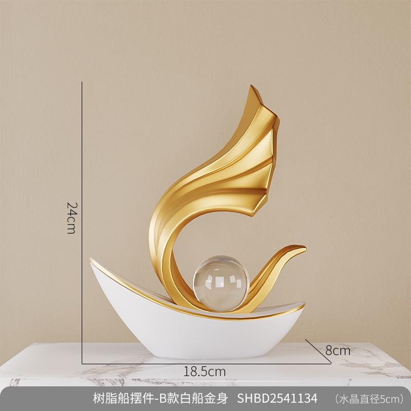 Modern Resin Decorative Boat Figurine Living Room Entryway Office Home Decor Luxury Style