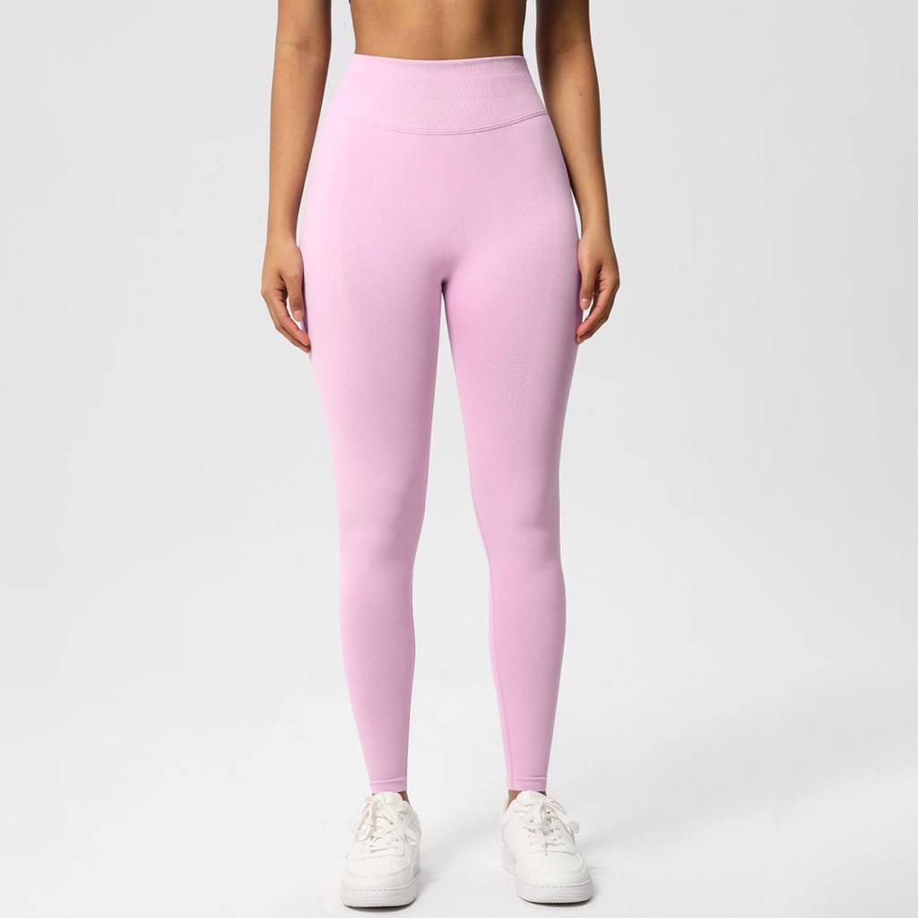 High-Waisted Peach Seamless Yoga Pants for Women - Hip-Lifting, Three-Section Design for Fitness & Running