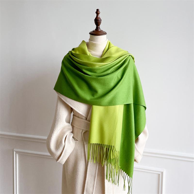 Luxury Winter Cashmere Scarf Women Gradient Handkerchief Warm Pashmina Female Shawl Wrap Soft Pareo Bufanda Winter Hijabs Stole