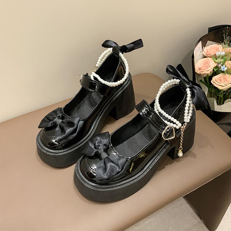 Lolita Shoes Heart Buckle Women Sweet Bow Pearl Chain Mary Janes Shoes Woman PU Leather Thick Bottom Party Pumps Mujer Zapatos