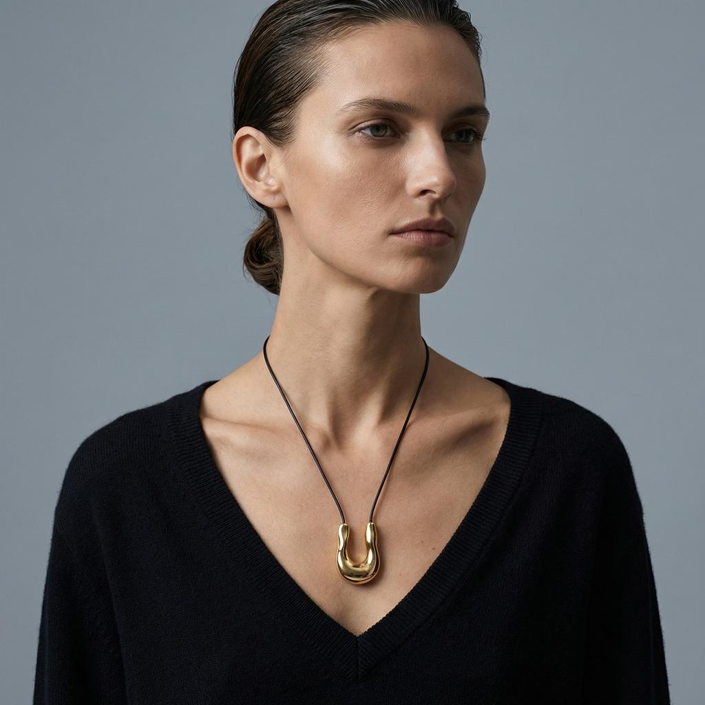 Vnox Punk Large Gold Polish U-Shape Horseshoe Pendant Necklace for Women, Adjustable Black Leather Rope Necklace Party Jewelry