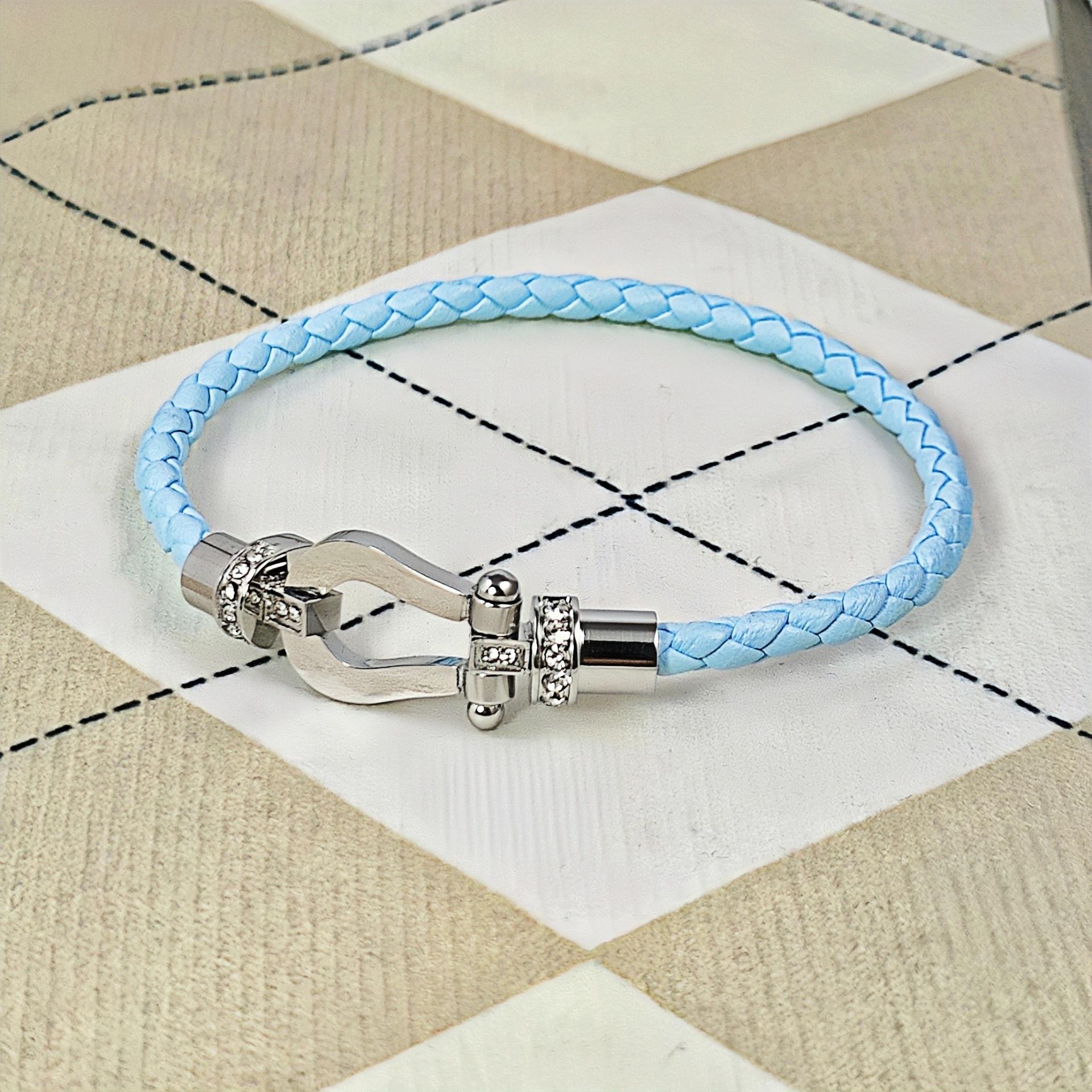 2026 Модный и простой U-образный браслет из плетеной кожаной веревки с микро-инкрустацией, полукирпич, магнитная застежка, подкова, унисекс 17.5cm