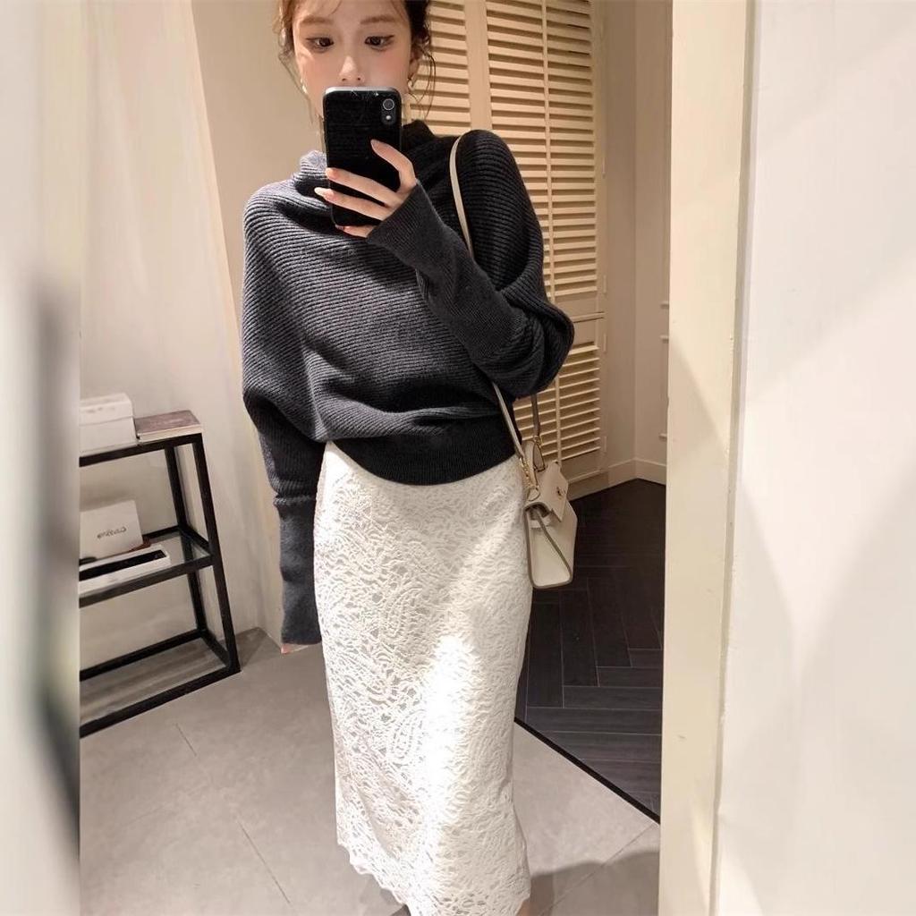 Women's 2025 Winter High-Neck Cowl Sweater: Chic Lazy Style Knitwear