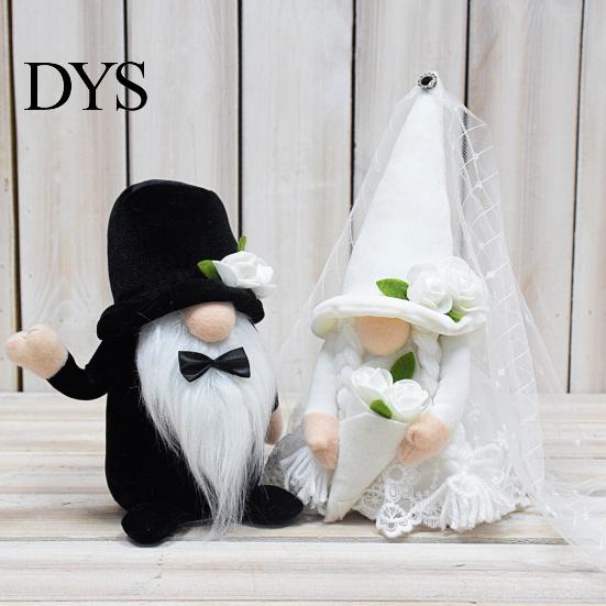 Braut Bräutigam Plüschfiguren 2 Stück/Set Puppe Spitze Design Biegsamer Arm Stoff Zwerg Nase Blume Verzierungen Hochzeitsgeschenke Puppen