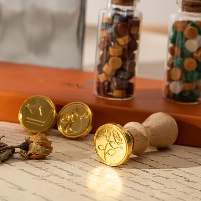 Wachssiegel-Stempel-Set mit 3 Siegelstempeln und 2 Flaschen Wachsperlen, Löffel und Kerze für Weihnachten