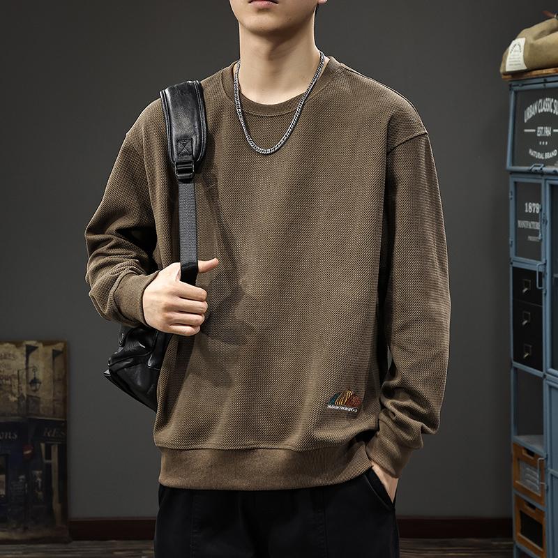 Осенний тяжелый жаккардовый вышитый свитер — фото 7