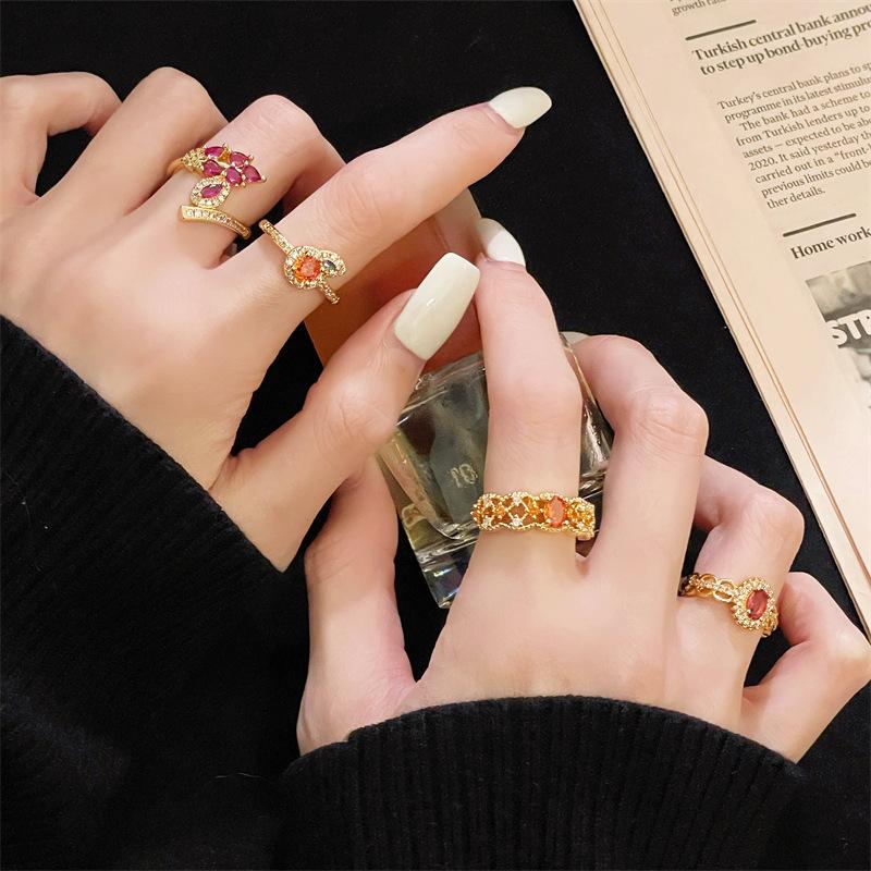 Medieval Hollow Lace Retro Gold Open Ring Colored Treasure Red Zircon Light Luxury Index Finger Ring