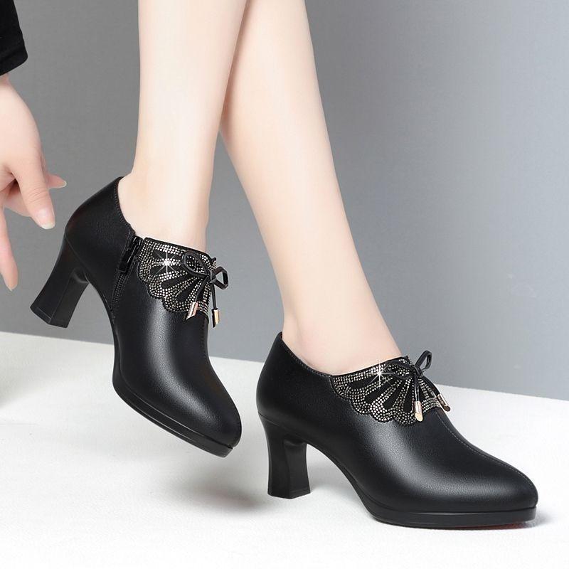 Spring single shoes women's high-heeled soft leather comfortable leather shoes 2025 new deep-mouth women's shoes spring and autumn foreign-style mot