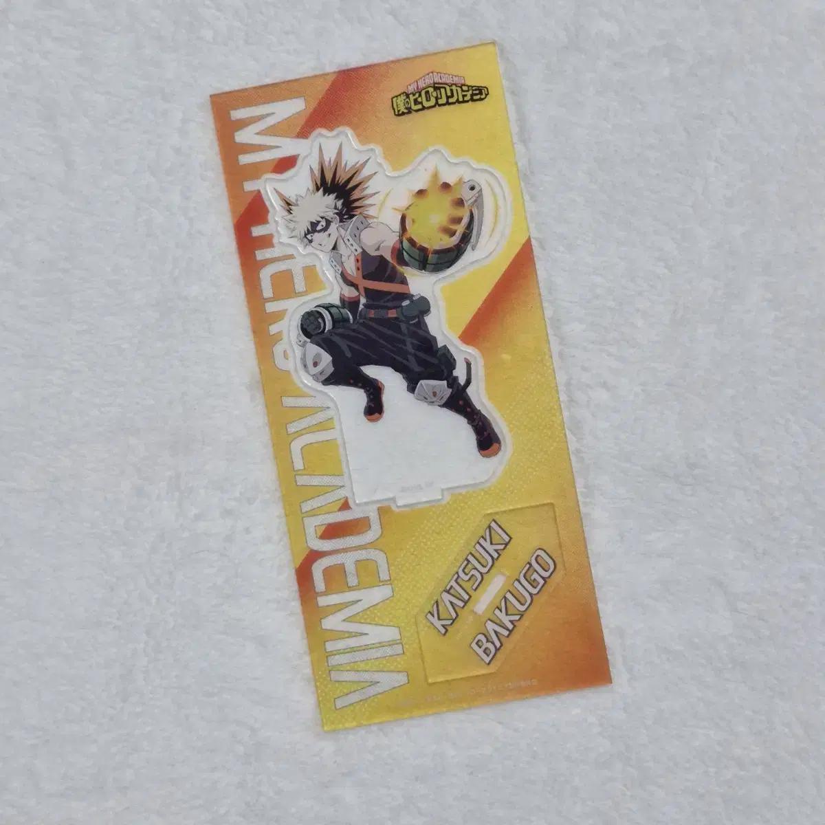 

Акриловая подставка Bakugo Katsuki продается!