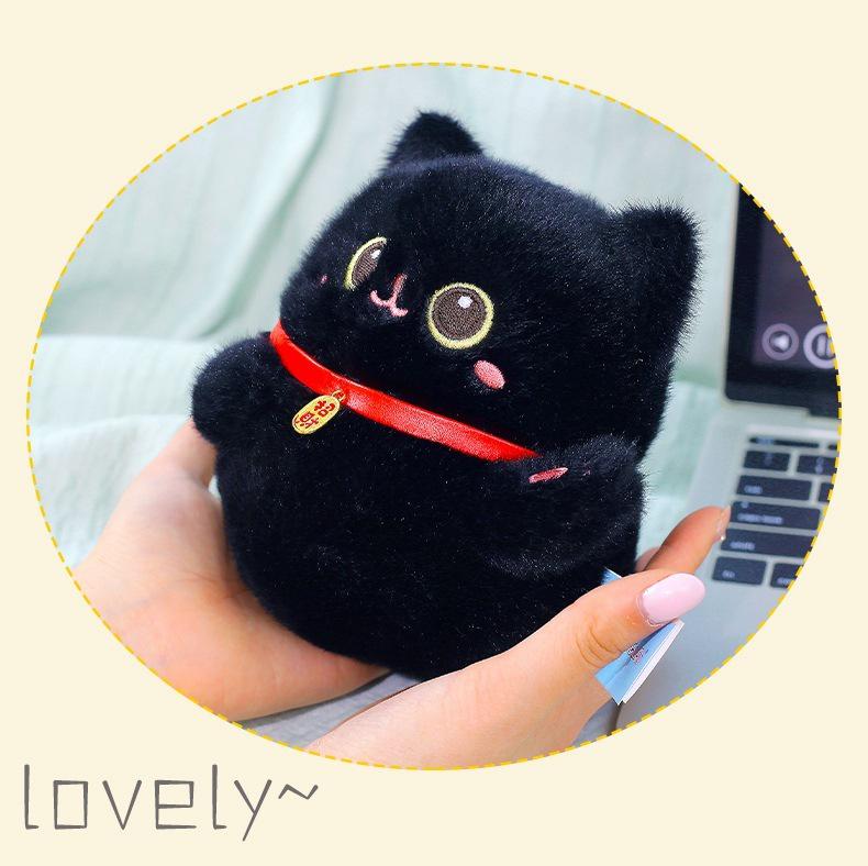 Kawaii Lucky Cat Plush Toy - Cute Cartoon Doll Office Ornament