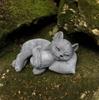 Garden Sleeping Cat Memorial Resin Cat Grave Marker Remembrance Kitten Statues for Garden Grave Decor Pet Sympathy Gift