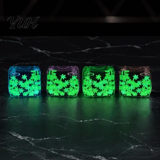 Hand Exerciser Toy Ice Cube Stress Relief Toy, Glow-in-the-Dark Snowflake Filled Cube, Portable Relievers Luminous Clear Sensory Adults and Kids