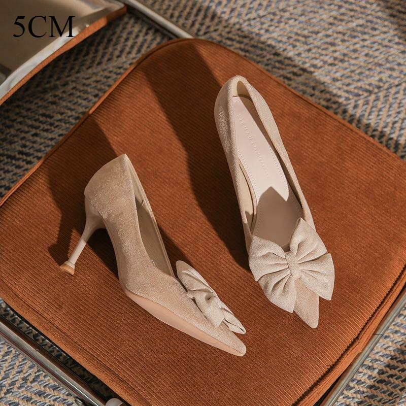 Pointed Head Shallow Mouth High Heels Classic Women's Shoes Head Flower Black Velvet Versatile High Heels Red Single Shoes