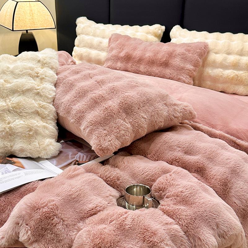 2025 Winter Coral Velvet Bedding Set: Plush Imitation Rabbit Fur Duvet, Fitted Sheet, Bed Sheet, Thickened for Warmth