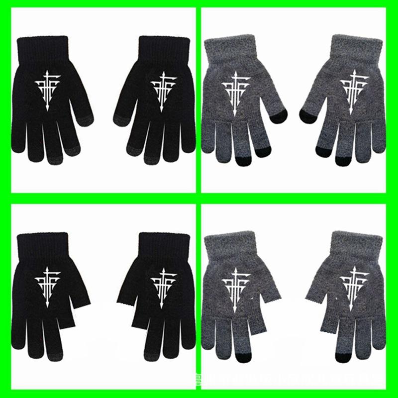 One Piece, Luffy, Chopper, Zolona Mero, Anime Online Game Peripheral Gloves, Gray Full-finger Autumn and Winter Warm and Cold Protection