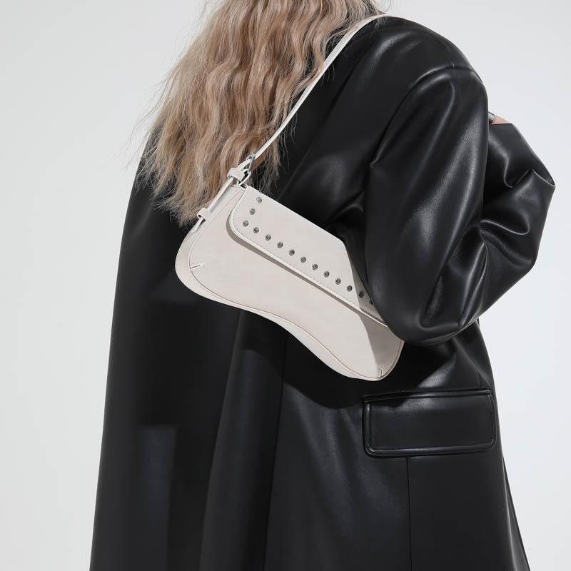 Women One-shoulder Underarm Bag Frosted Commuting Rivet Minimalist Vintage Casual Fashionable Cool Personality Daily