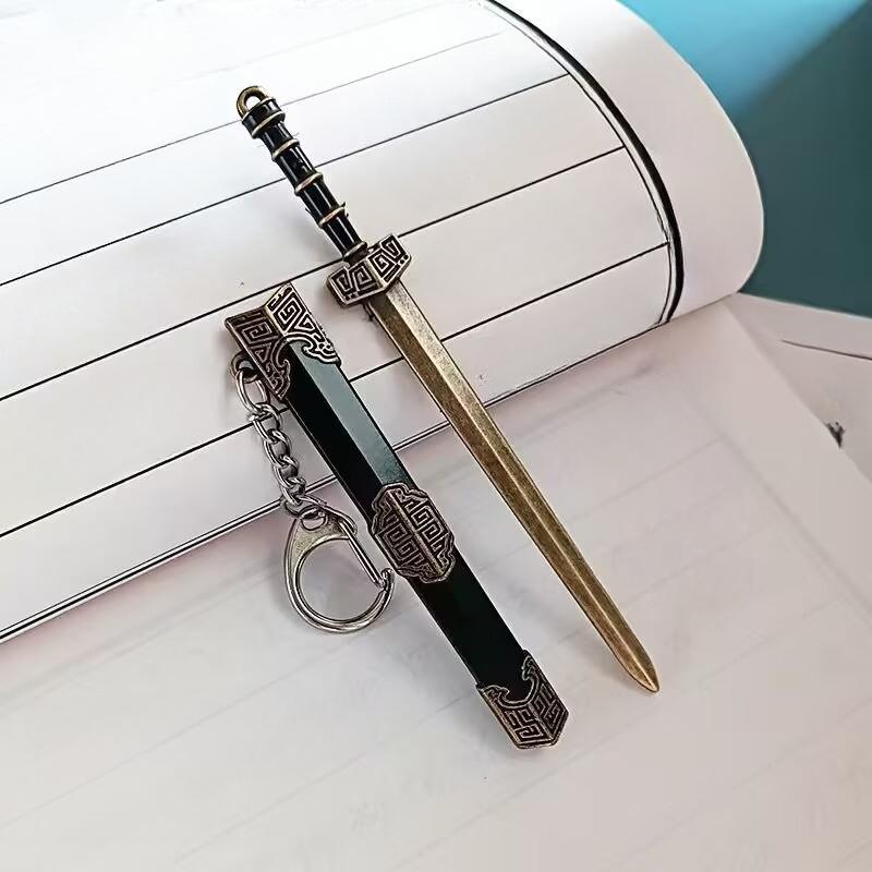 1pc Mini Sword Shape Pendant Keychain Weapon Model With Sheath Toy Knife Metal Anime Key Ring Ornament Purse Charm Accessories
