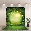 2D Verzauberter Wald Foto Hintergrund Leuchtende Laternen, Schmetterlinge und Grün für Kinder