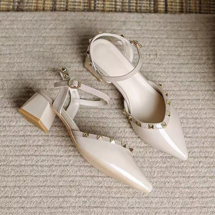 2025 Sommer neue französische Sandalen mit dickem Absatz und Taschenkopf, Dameneinzelschuhe, Designgefühl, Nischenmode, High Heels