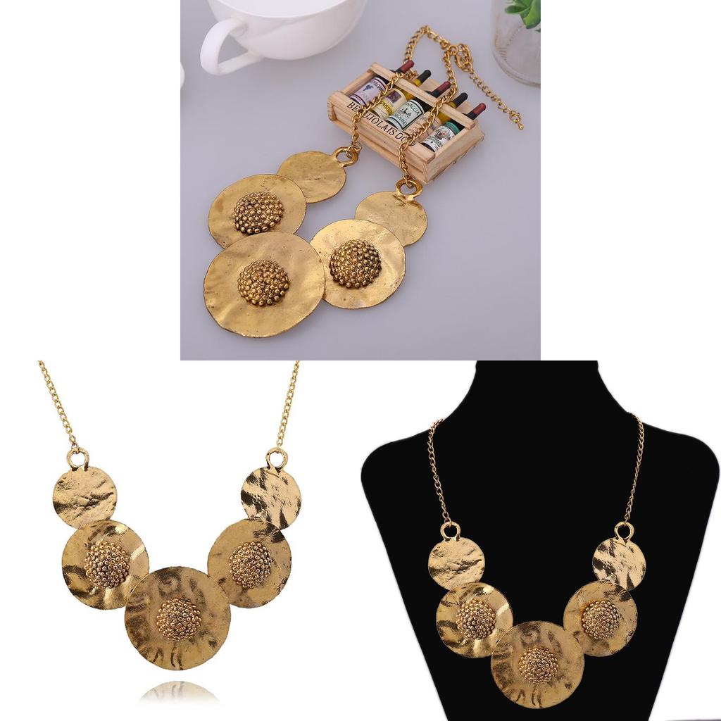 Sunflower Flower Pendant Necklace In Alloy With Gold Plating For Men And Women