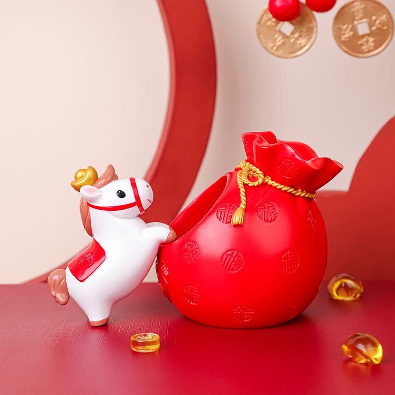 2026 Chinese Horse New Year Decor Red Envelope Resin Desktop Ornament Cute Lucky Horse Figurine Wealth Fortune Home Office Decor