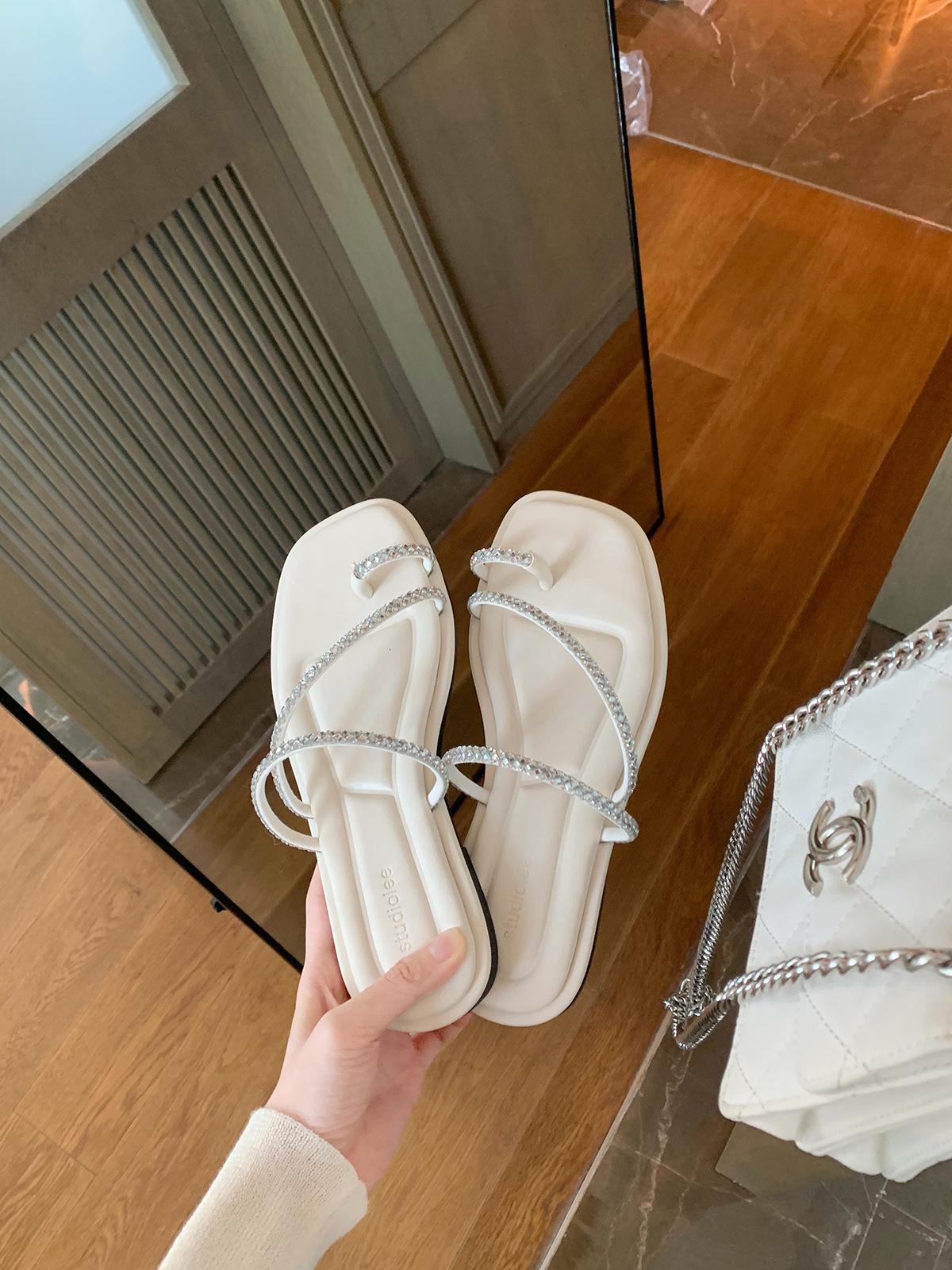 

Grape Mom Studiolee Sparkling Rhinestone Set Toe Delicate Fairy Wind Flat Bottom Cool Slippers Female Summer New 40