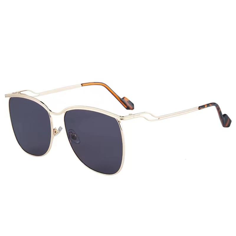 

New Style Sunglasses For Men High Quality Uv Protection Sun Glasses For Men Seaside Travelling Sunglasses Women