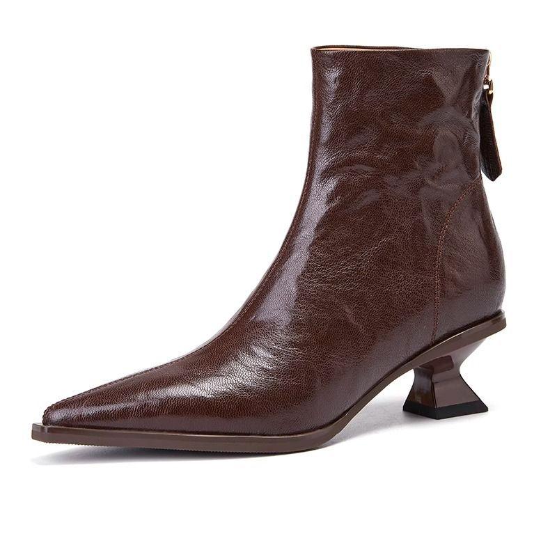 

Black small heel boots children 2025 early autumn and winter new French retro niche pointed cat and short boots thin boots women 42