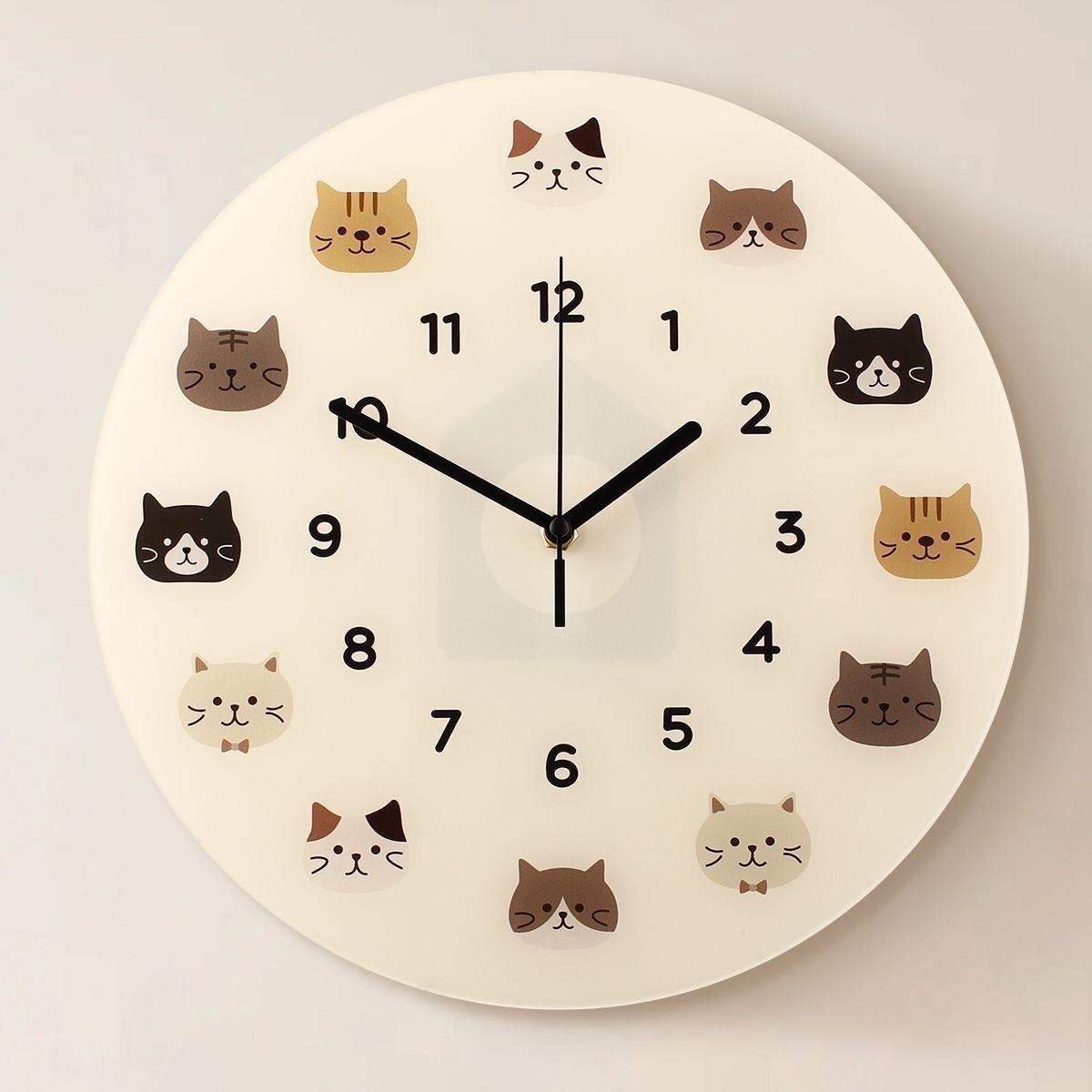 

Cute Cartoon Cat Clock Penny Silent Quartz Wall Clock Home Punch-Free Simple Creative Living Room 25cm