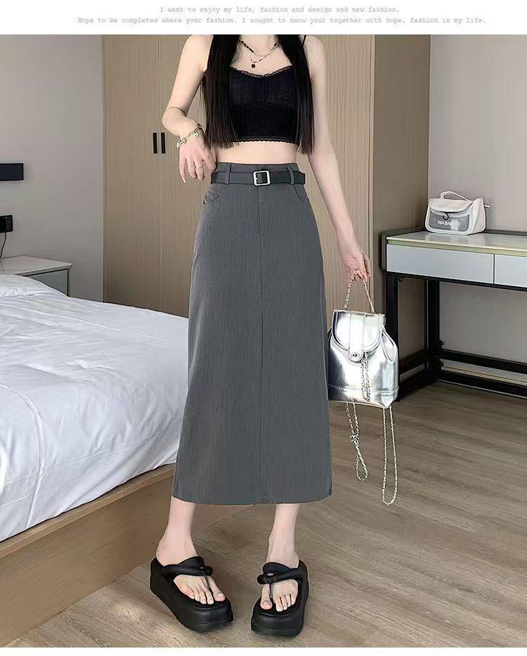 Women's High-Sense Black Slim-Fit A-Line Midi Skirt with Slit