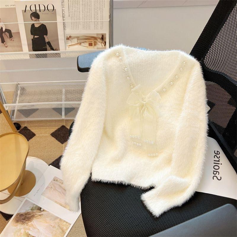 Women's Autumn/Winter Knitted Sweater Bow Short Sweet Soft Inner Knitted Butterfly