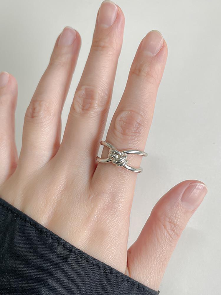 Sosoo 925 Silver Two Line Knot Ring