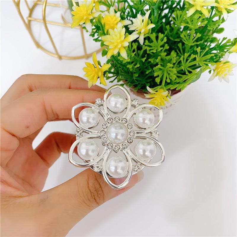 

Japanese Korean Style Crystal Diamond Retractable Gemstone Phone Holder Lazy Person Back Adhesive Desktop Universal Female