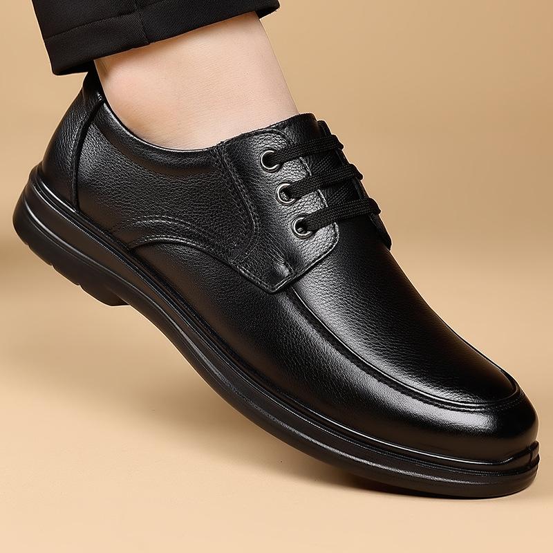 Herren Business Casual Lederschuhe 2025 Herbst Winter Neu Atmungsaktive Schnürschuhe Mann Weiche Sohle Einfarbig Designer Loafer Herren