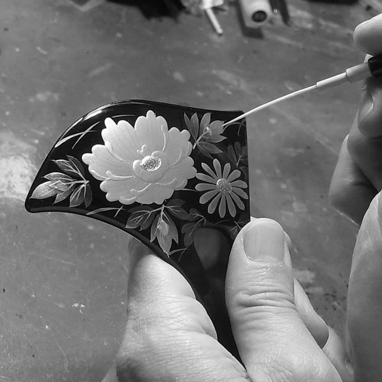 Pearl Hair Ornament for Weddings and Made In Peony Suitable for Women In Their and 60s Hairpin, 8w506, Maki-e (lacquer-work) Mothers' Days, Japan,