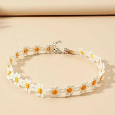 Small Daisy Necklace, Small Fresh Collarbone Collar, Sweet Embroidered Necklace, Girl's Simple Necklace.