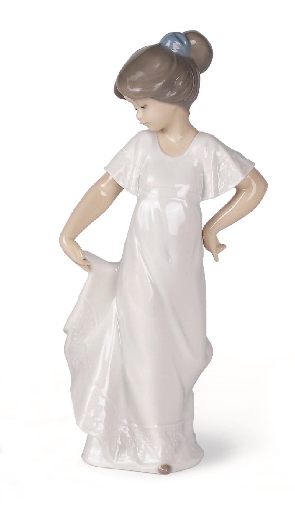 

Nao Lladro doll is 02001110 wonderful! белый