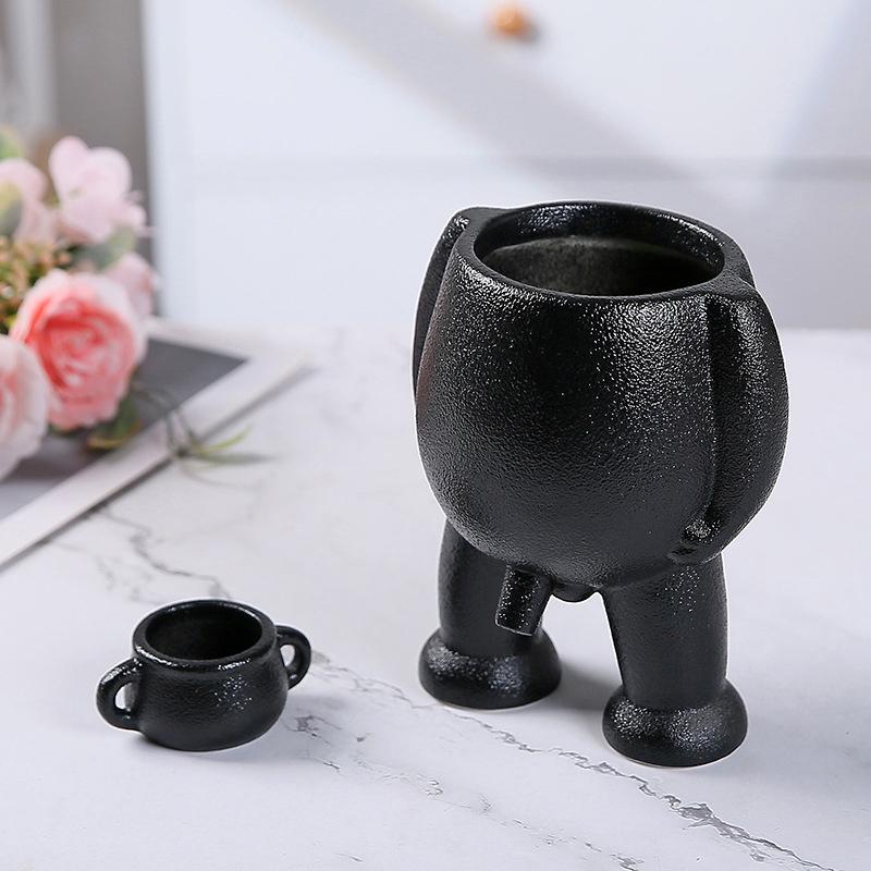 Piss Pot Planter Novelty Urinal Planter Pots Peeing Funny Vase Planter Succulent Home Decor Funny Garden Statue Resin Crafted