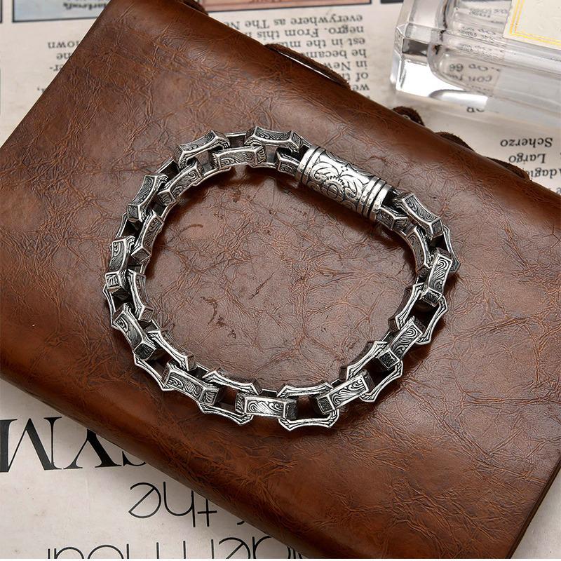 

Men s Silver Plated Water Ripple Bracelet - Bold Motorcycle Hip Hop Style 22 cm