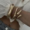 Design Sense Fashion Trend Metal Smooth Surface, Water Drop Hug Bracelet Spring Bracelet