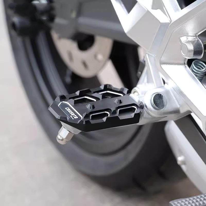 CFMOTO Footrest & Foot Pegs for 150, 250NK, 400GT, & 650NK Models