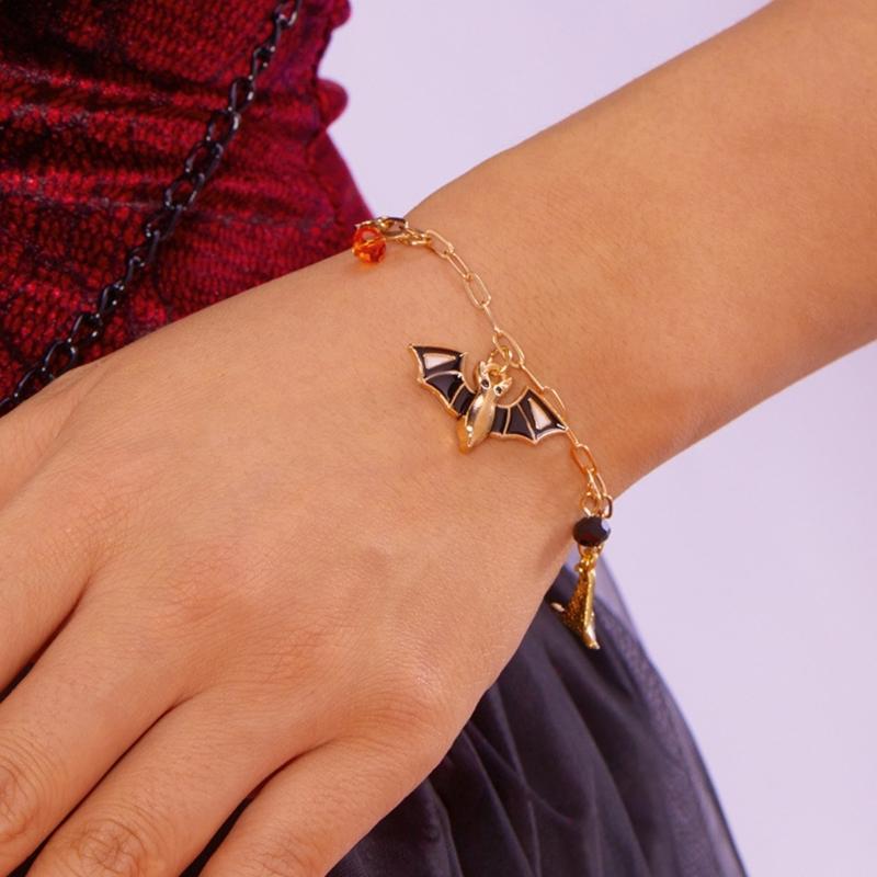 Minimalist Halloween Theme Charm Bracelet Zinc Alloy Unique Wrist Jewelry with Extendable Chain for Daily Outfits