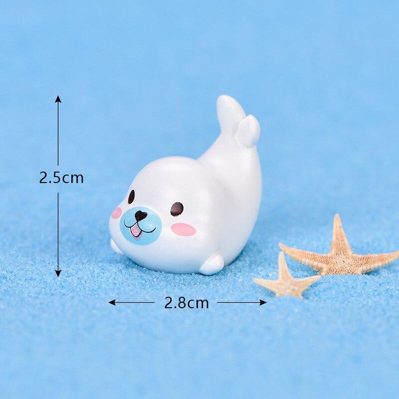 Kawaii Unicorn Seals Cute Animals Mini Resin Figurines Aquarium Decoration Fish Ornaments Artificial DIY Miniature Decor Toys